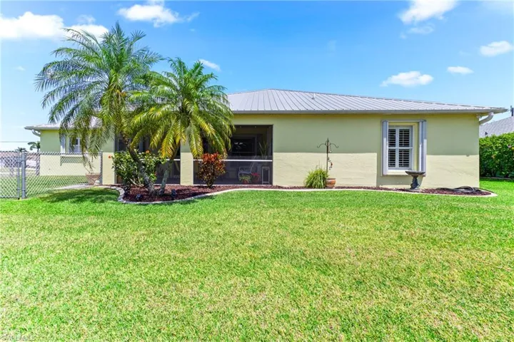 516 Se 14th Ter, Cape Coral, Florida 33990