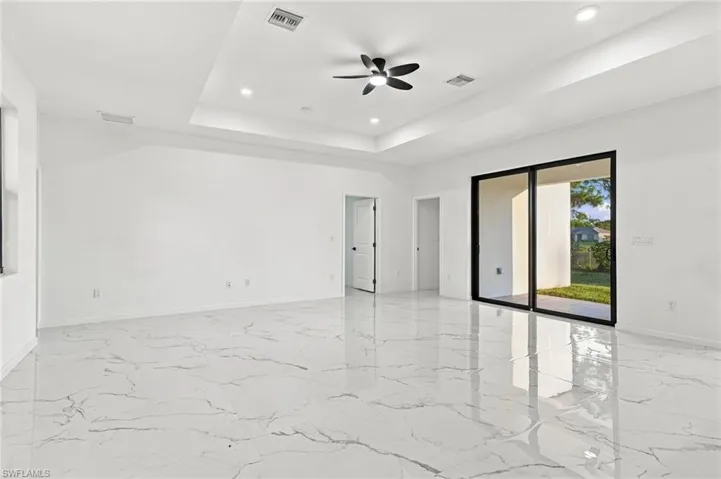 5231 6th St W, Lehigh Acres, Florida 33971