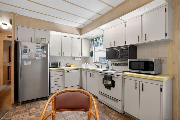 26026 Princess Ln, Bonita Springs, Florida 34135