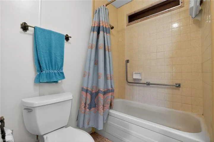 26026 Princess Ln, Bonita Springs, Florida 34135