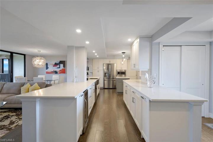 Ample counter space, a built in wine cooler and tons of storage - a chef's dream!