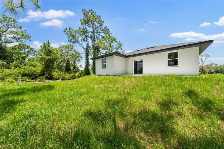 3203 66th St W, Lehigh Acres, Florida 33971