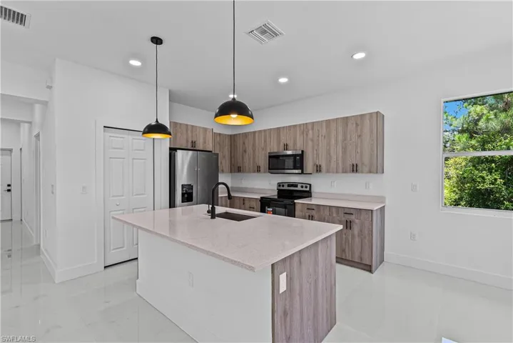 3203 66th St W, Lehigh Acres, Florida 33971
