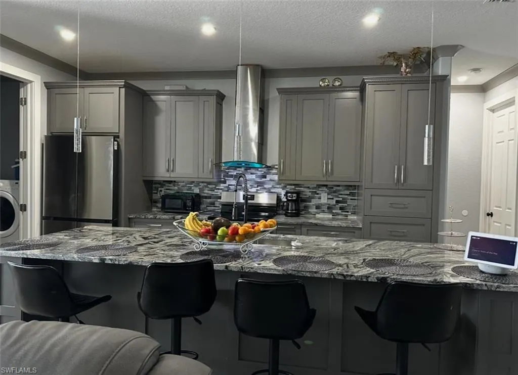 19781 Woodbridge LN, North Fort Myers, FL 33917,2025000223