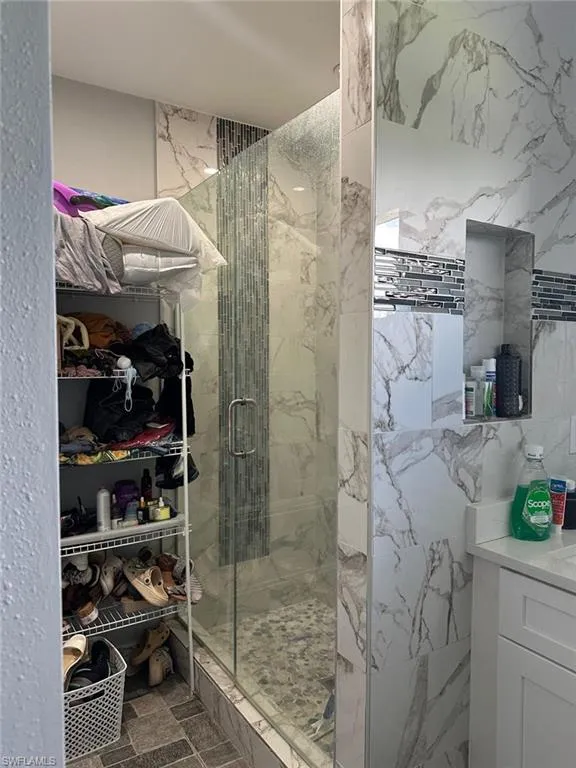 19781 Woodbridge LN, North Fort Myers, FL 33917,2025000223