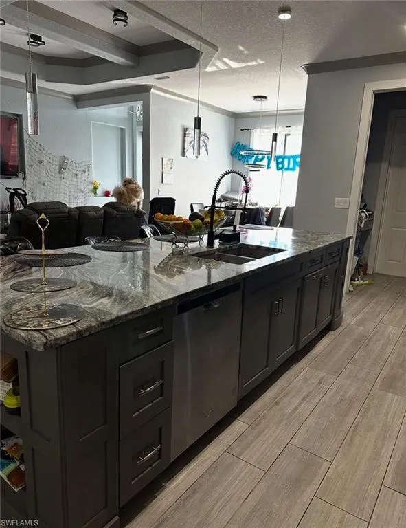 19781 Woodbridge LN, North Fort Myers, FL 33917,2025000223