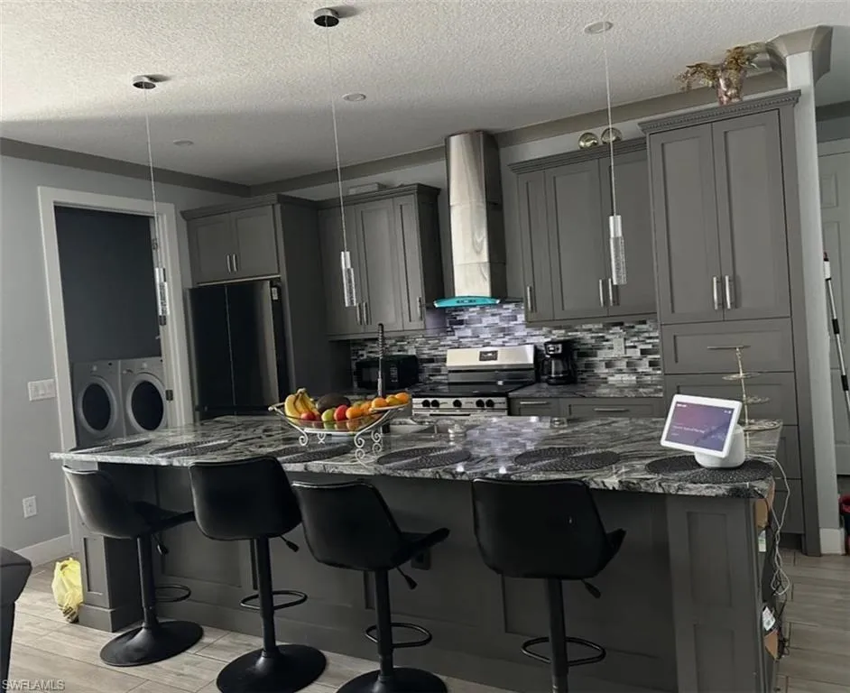 19781 Woodbridge LN, North Fort Myers, FL 33917,2025000223