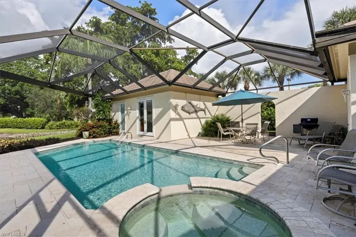 863  Turtle  CT, Naples, FL 34108