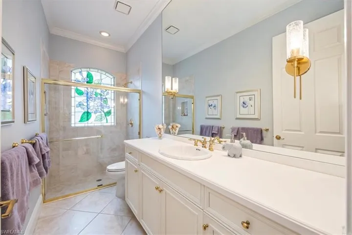 863  Turtle  CT, Naples, FL 34108