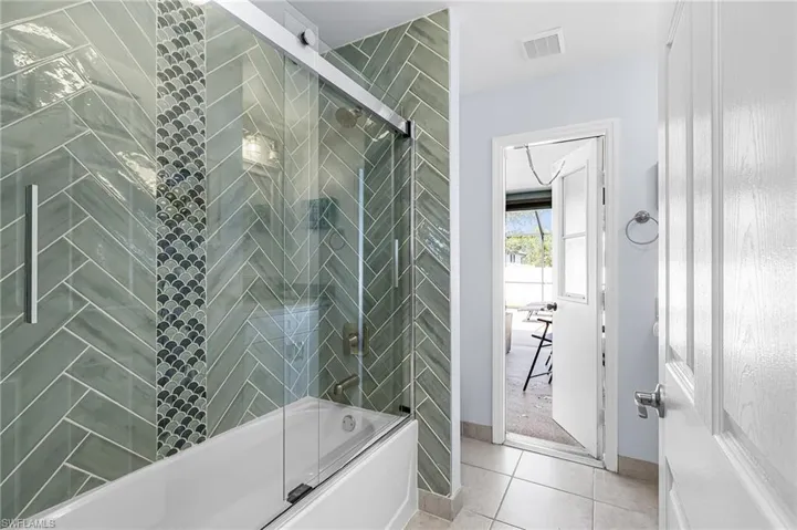 4302 Sw 18th Pl, Cape Coral, Florida 33914