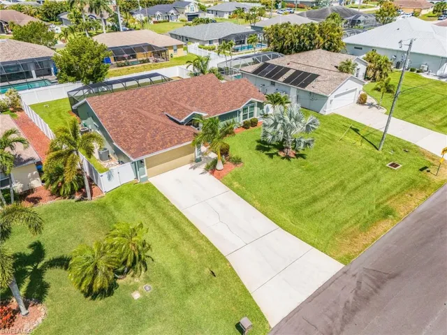 4302 Sw 18th Pl, Cape Coral, Florida 33914