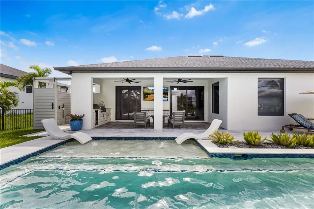 2300 23rd AVE, Cape Coral, FL 33993,225062511