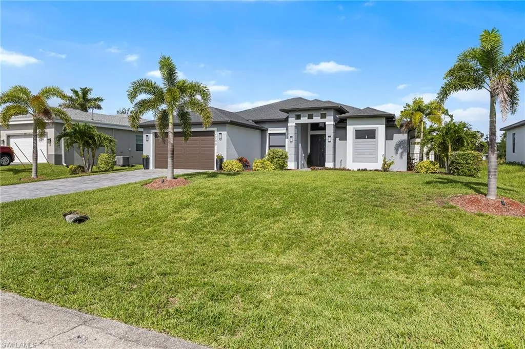 2300 23rd AVE, Cape Coral, FL 33993,225062511