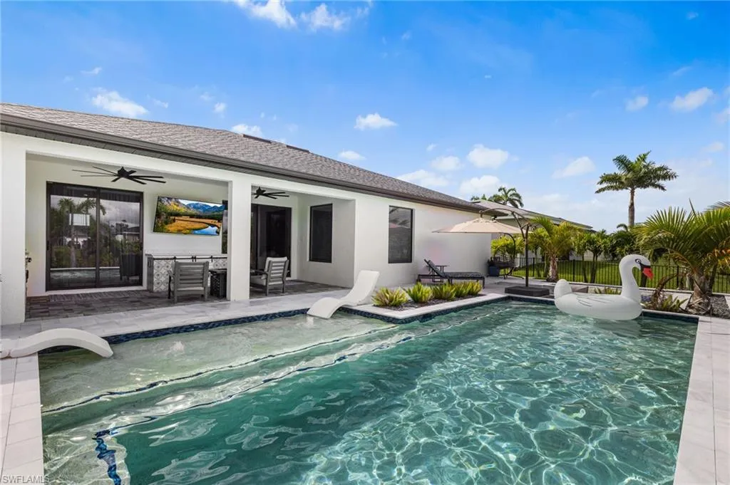 2300 23rd AVE, Cape Coral, FL 33993,225062511