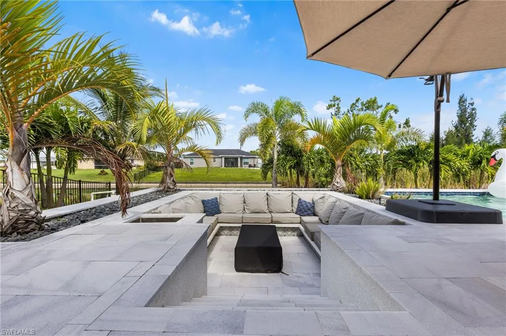 2300 23rd AVE, Cape Coral, FL 33993,225062511