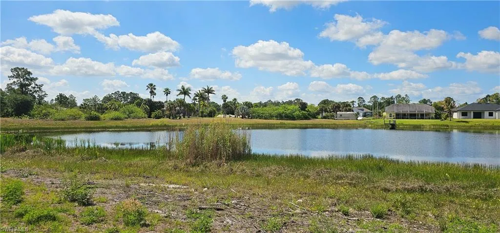 746  Chattman E ST, Lehigh Acres, FL 33974