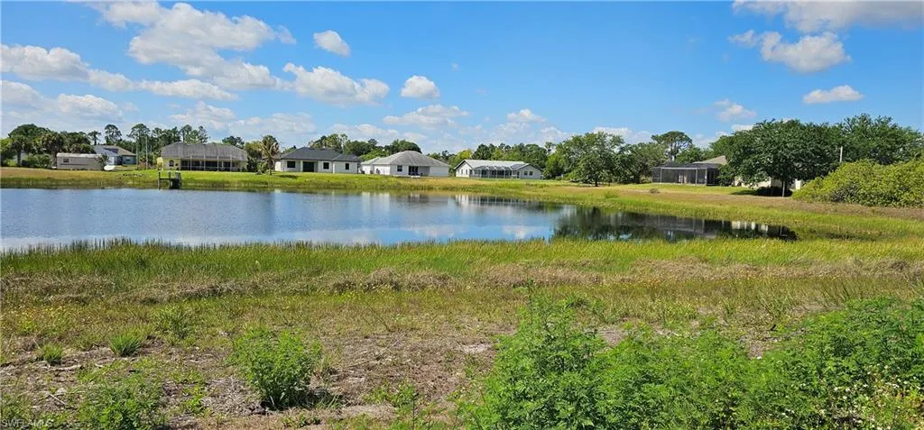 746  Chattman E ST, Lehigh Acres, FL 33974