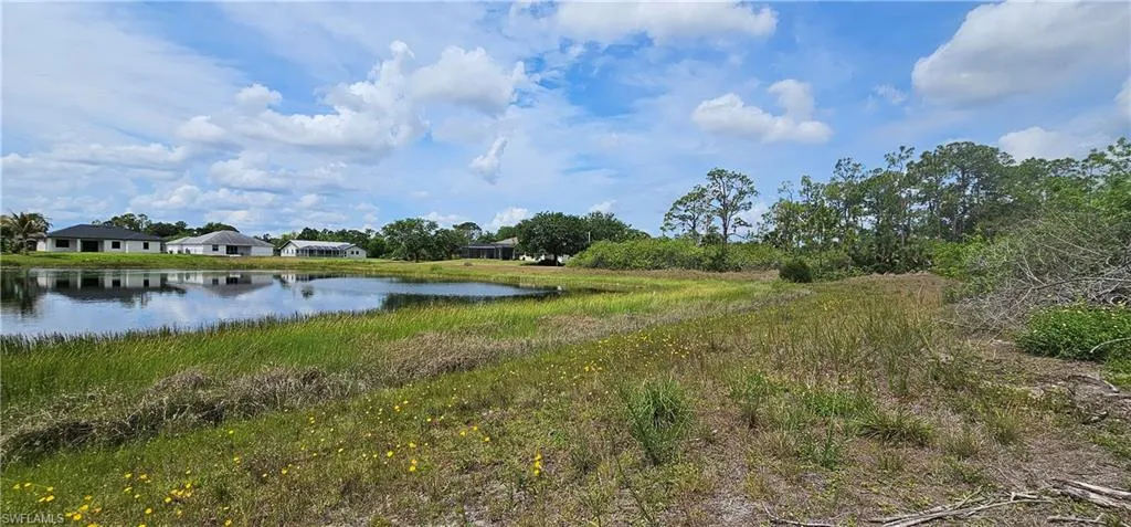 746  Chattman E ST, Lehigh Acres, FL 33974