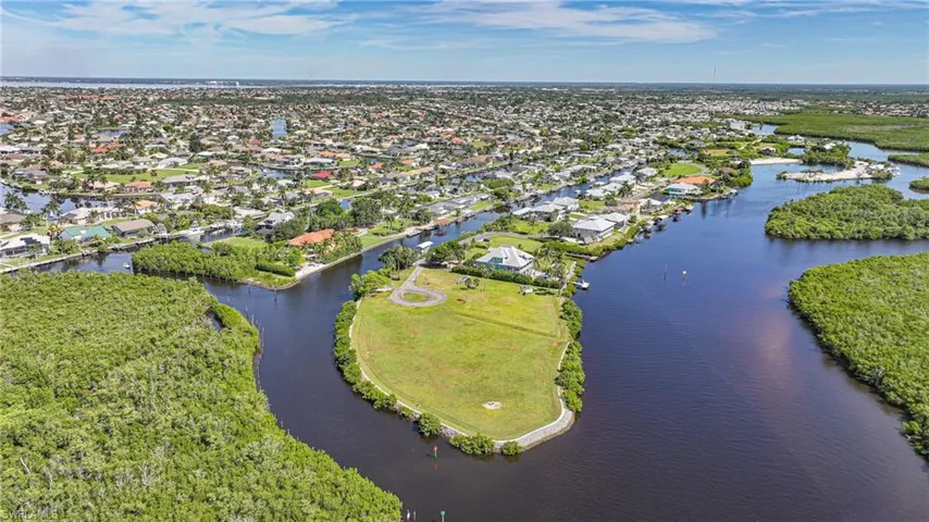 5600 Sea Edge Dr, Punta Gorda, Florida 33950