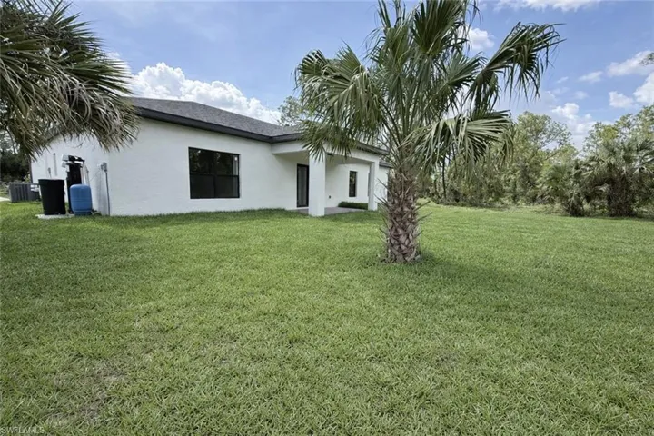 1103 W 10th St, Lehigh Acres, Florida 33972