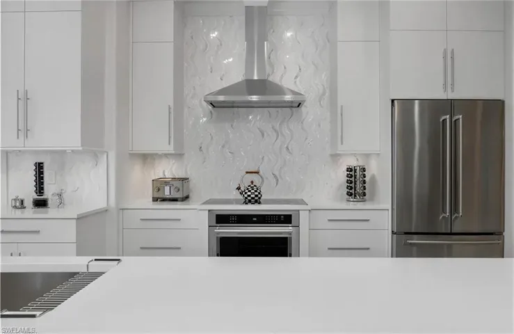 8967 Lely Island Cir, Naples, Florida 34113