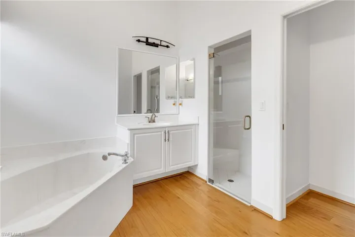 9044 Springview Loop, Estero, Florida 33928