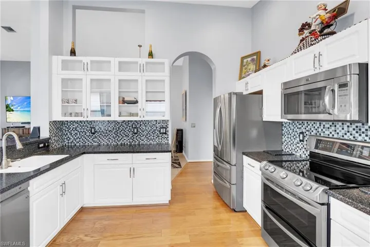 9044 Springview Loop, Estero, Florida 33928