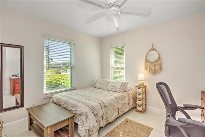 1817 Sw 40th St, Cape Coral, Florida 33914