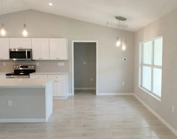 1003 Nw 7th Pl, Cape Coral, Florida 33993