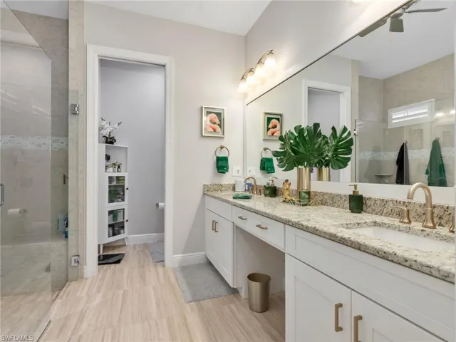 9078 Montserrat Dr, Naples, Florida 34114