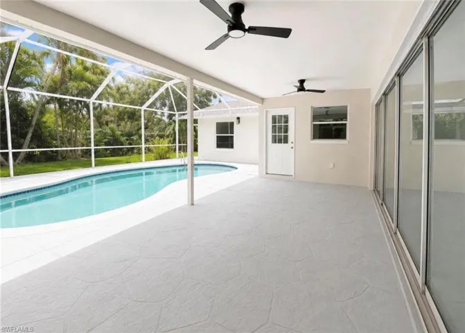 4532 Beechwood Lake Dr, Naples, Florida 34112