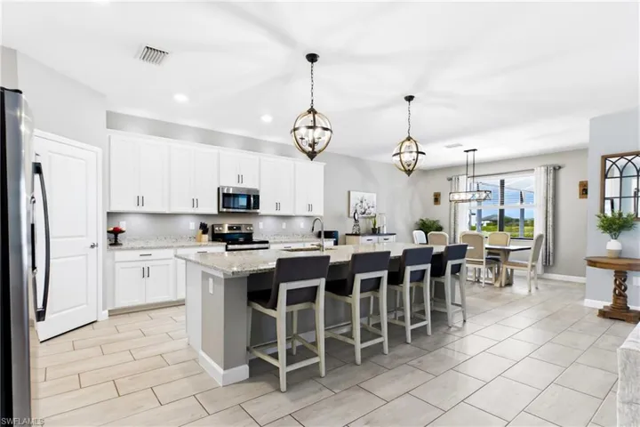 11579 Canopy Loop, Fort Myers, Florida 33913