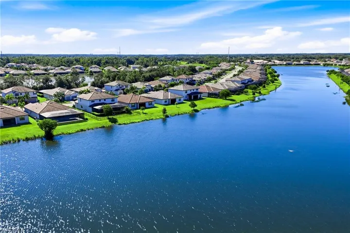 11579 Canopy Loop, Fort Myers, Florida 33913