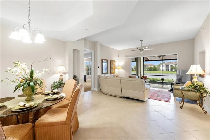 8051  Players Cove  DR, Naples, FL 34113