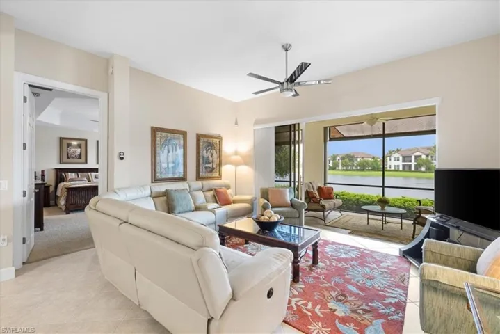 8051  Players Cove  DR, Naples, FL 34113