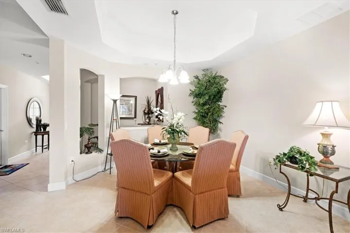 8051  Players Cove  DR, Naples, FL 34113