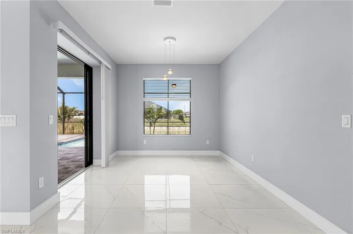 1215 Sw 21st Ave, Cape Coral, Florida 33991