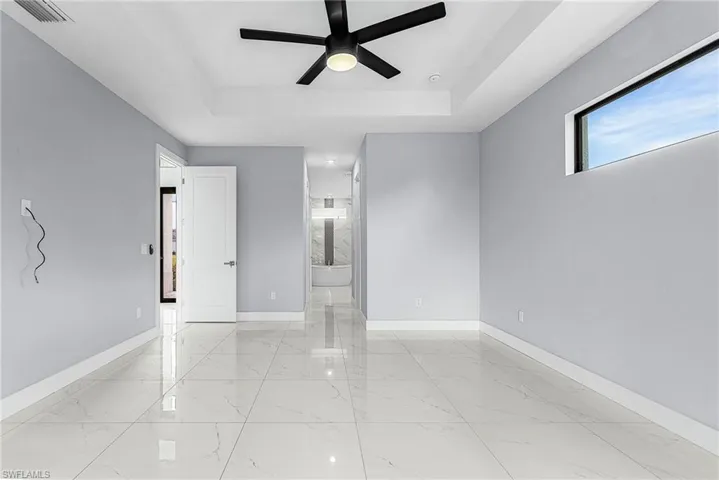 1215 Sw 21st Ave, Cape Coral, Florida 33991
