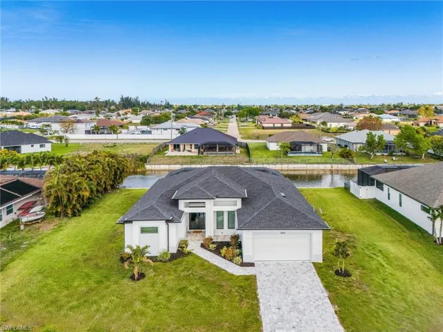 1215 Sw 21st Ave, Cape Coral, Florida 33991