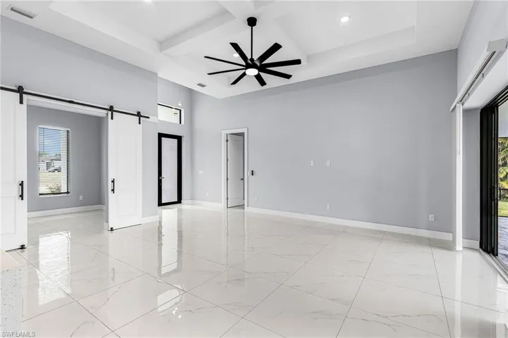 1215 Sw 21st Ave, Cape Coral, Florida 33991