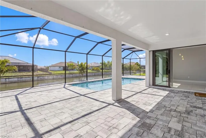 1215 Sw 21st Ave, Cape Coral, Florida 33991