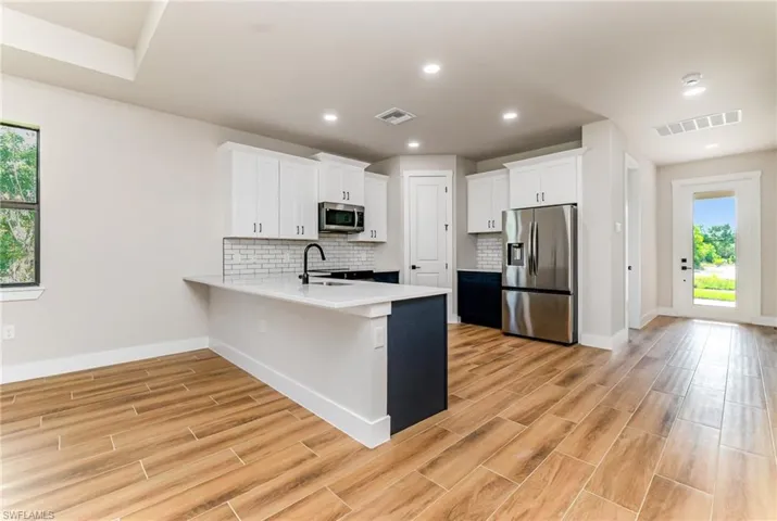 4157 NW 39th  AVE, Cape Coral, FL 33993