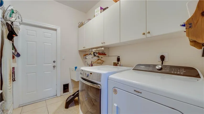 3608 Nw 3rd St, Cape Coral, Florida 33993