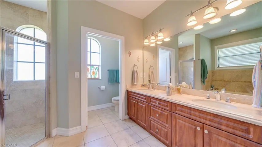 Primary bath