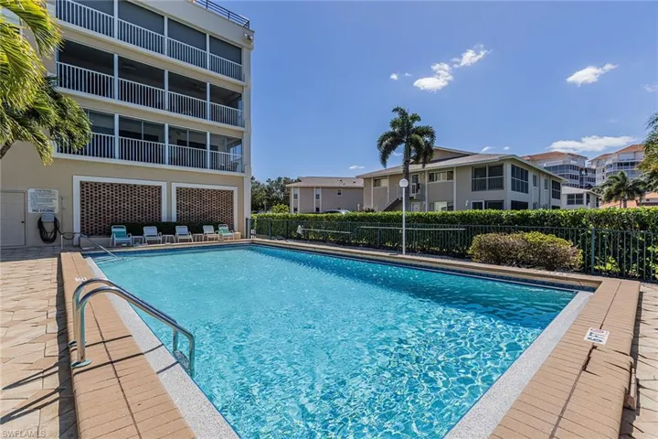 908 Collier Ct 302, Marco Island, Florida 34145