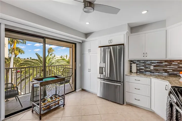 908 Collier Ct 302, Marco Island, Florida 34145