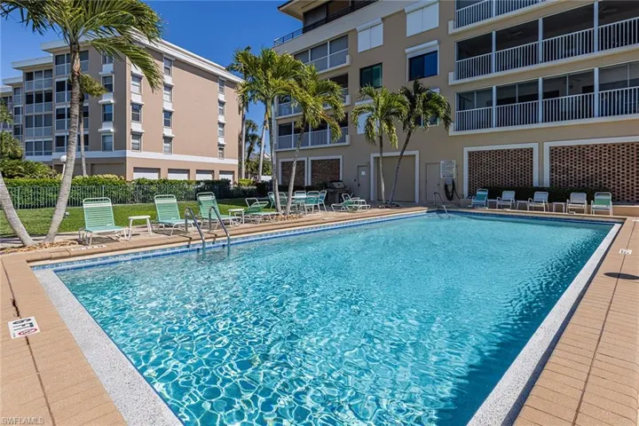 908 Collier Ct 302, Marco Island, Florida 34145