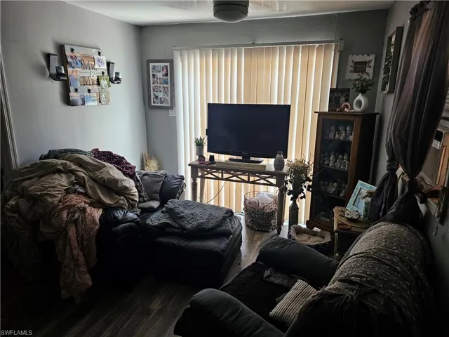 549 San Bernardino St, North Fort Myers, Florida 33903
