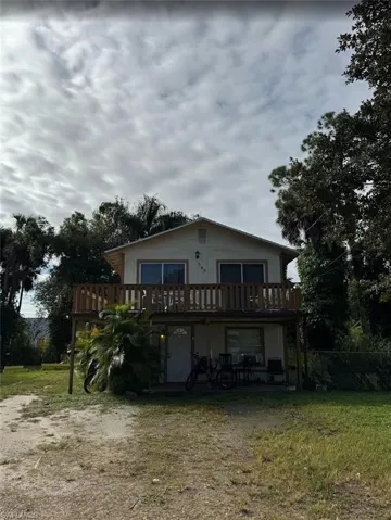 549 San Bernardino St, North Fort Myers, Florida 33903