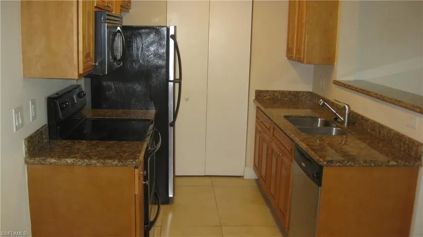 12520  Equestrian  CIR, Fort Myers, FL 33907